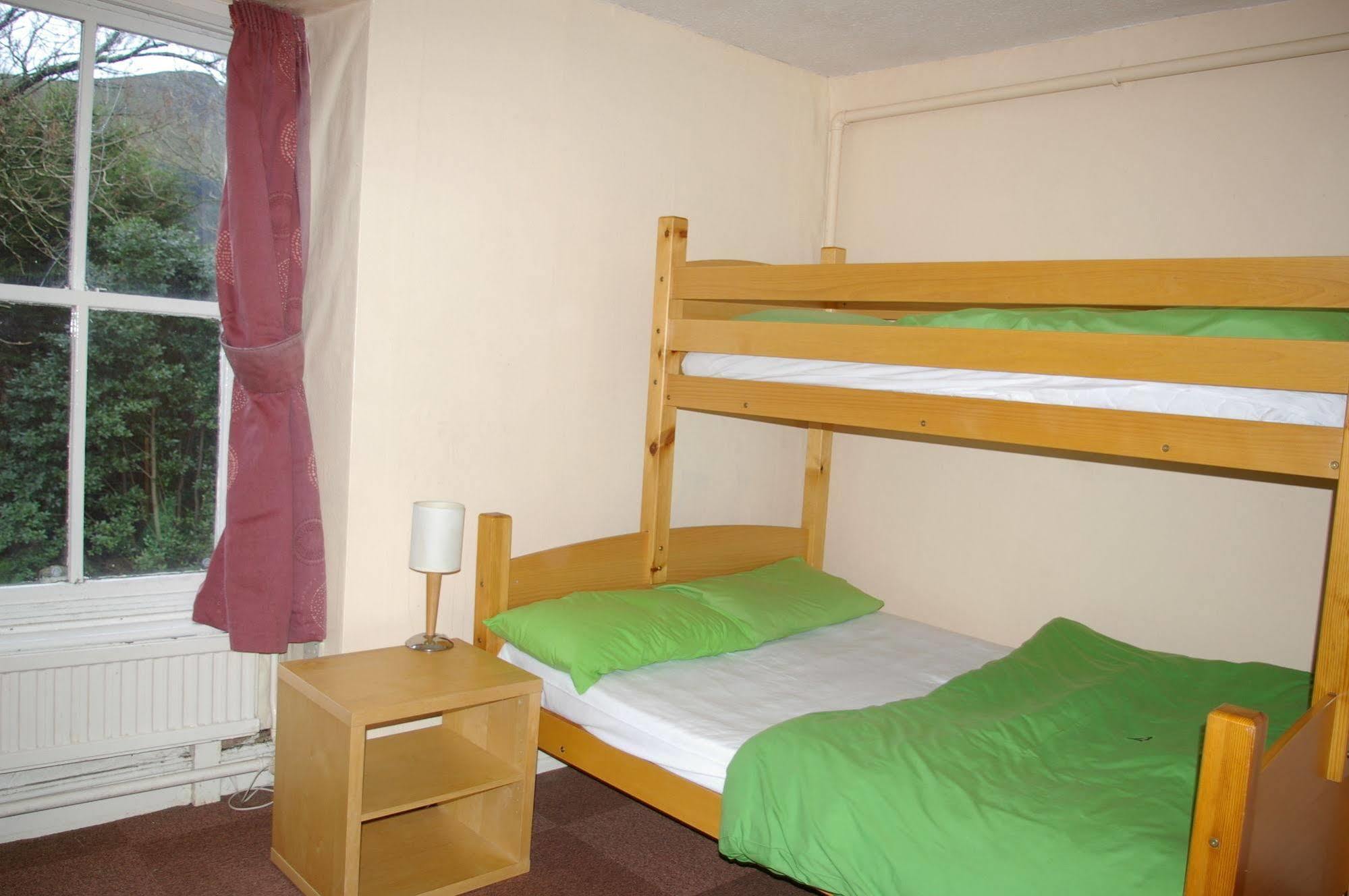 วายเอชเอ สโนว์ดอน แรงเยอร์ Hostel ลานเบอริส ภายนอก รูปภาพ