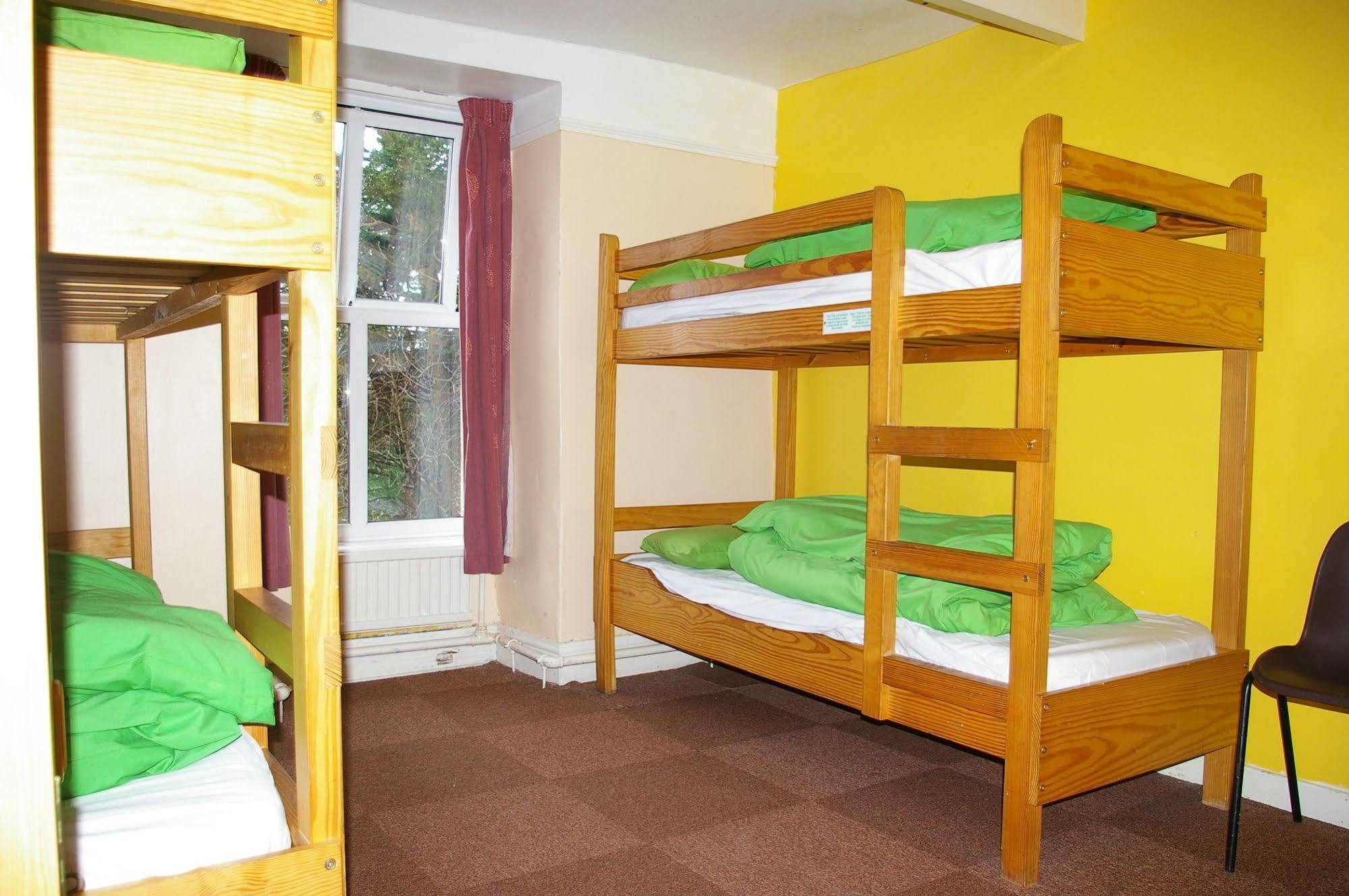 วายเอชเอ สโนว์ดอน แรงเยอร์ Hostel ลานเบอริส ภายนอก รูปภาพ